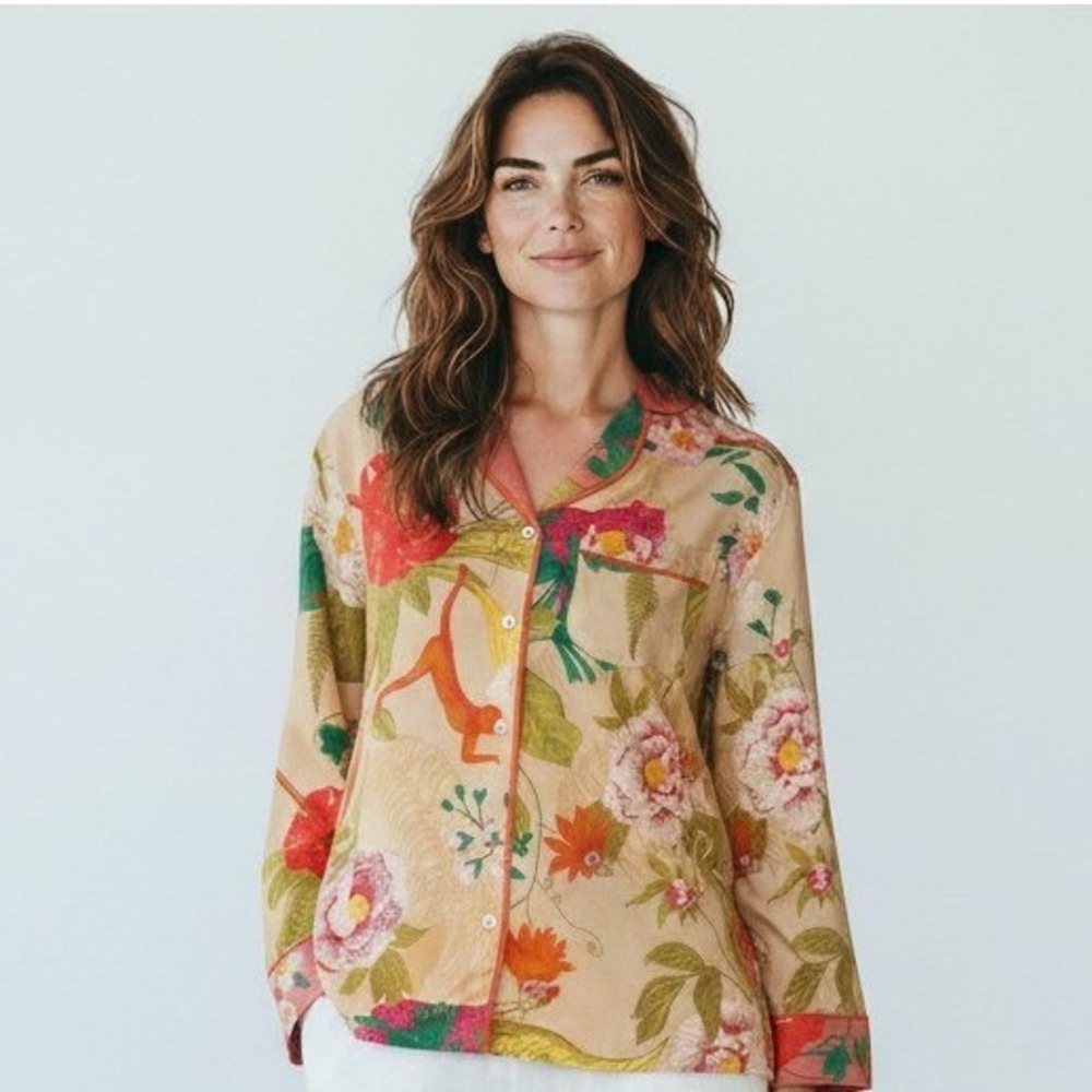 Powder Design Tropical Floral Pajama Top Button Down Women's S Coconut EUC